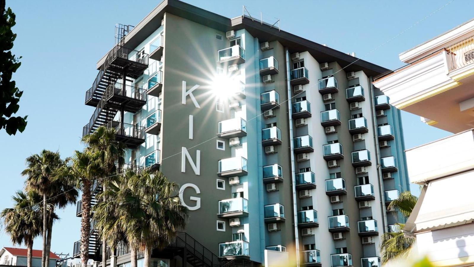 Hotel King Alba Adriatica Esterno foto